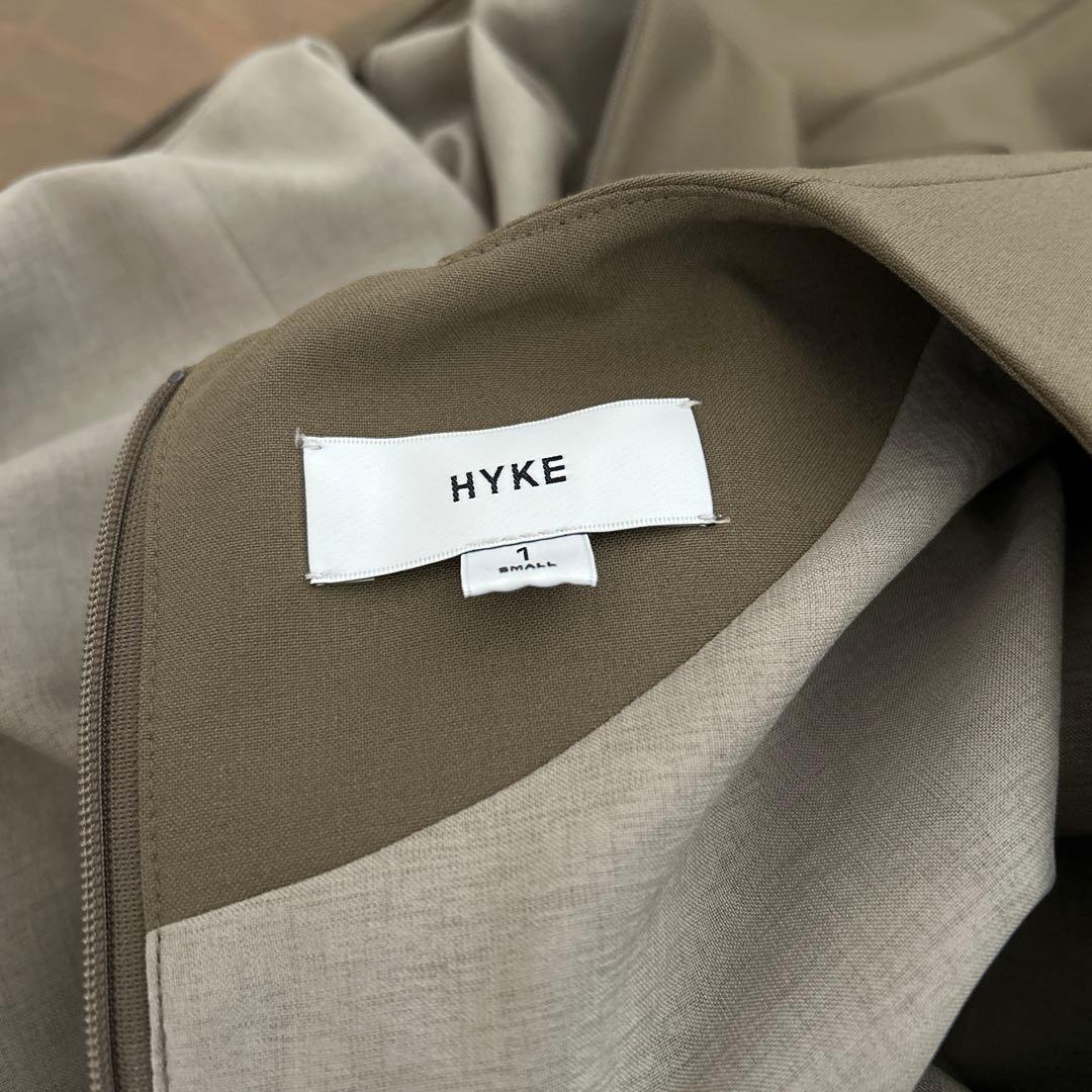 新品、未使用！HYKE オールインワン STRECH COVERALL 美品