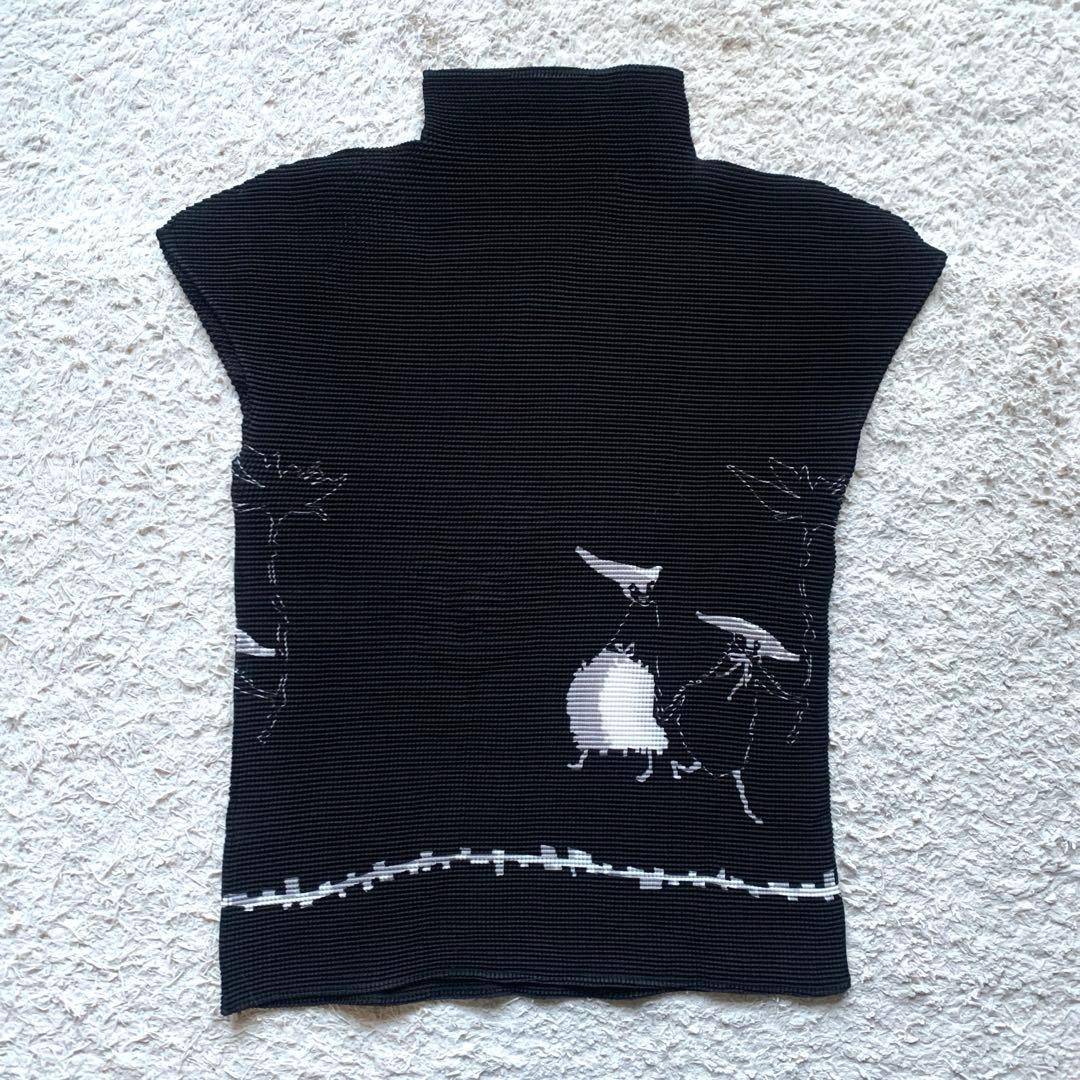 me by ISSEY MIYAKE ハイネック　カットソー