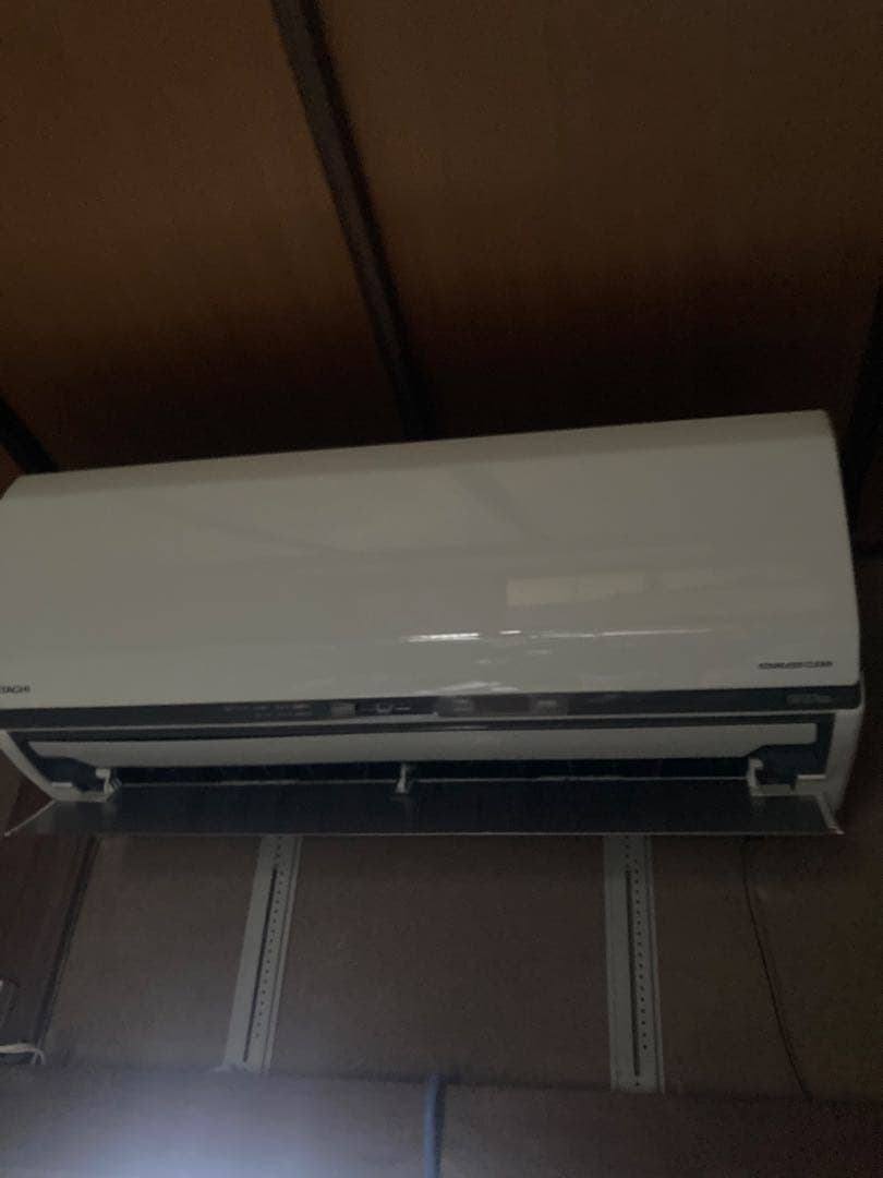 エアコン本体 4台東京東部見に来て取りに 来て頂ける方