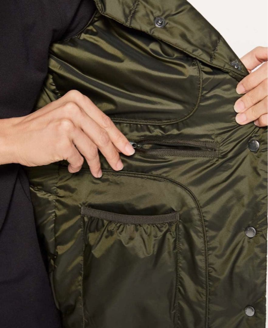 ルルレモン　ダウンベスト　ロング　2