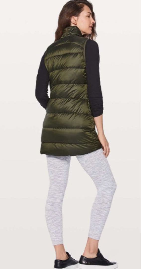 ルルレモン　ダウンベスト　ロング　2