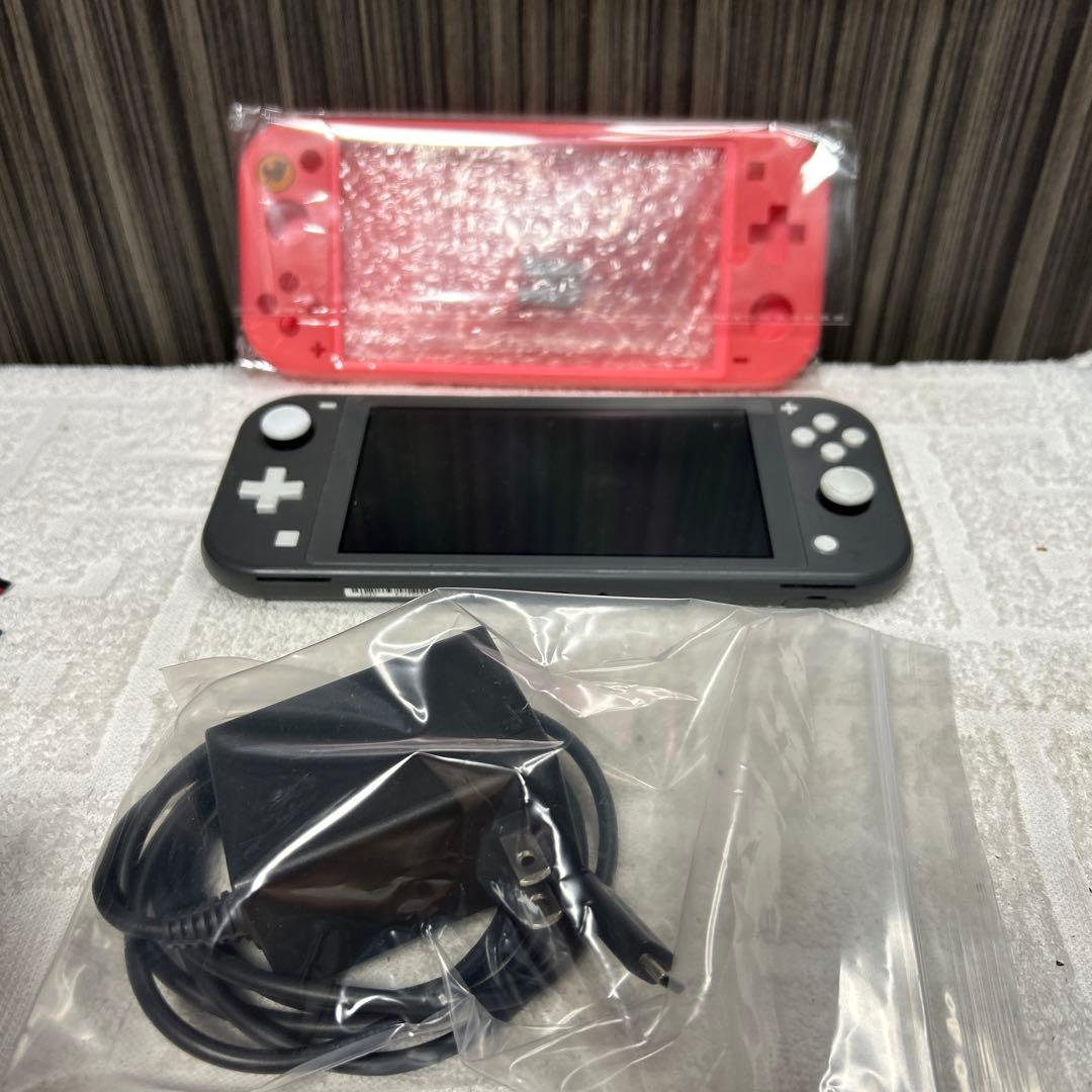 ジャンク　Switch Lite 新品シェルと充電器付き