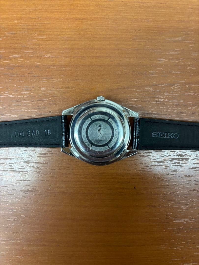 セイコースカイライナー　手巻き時計 シルバー　稼働品　タツノオトシゴ