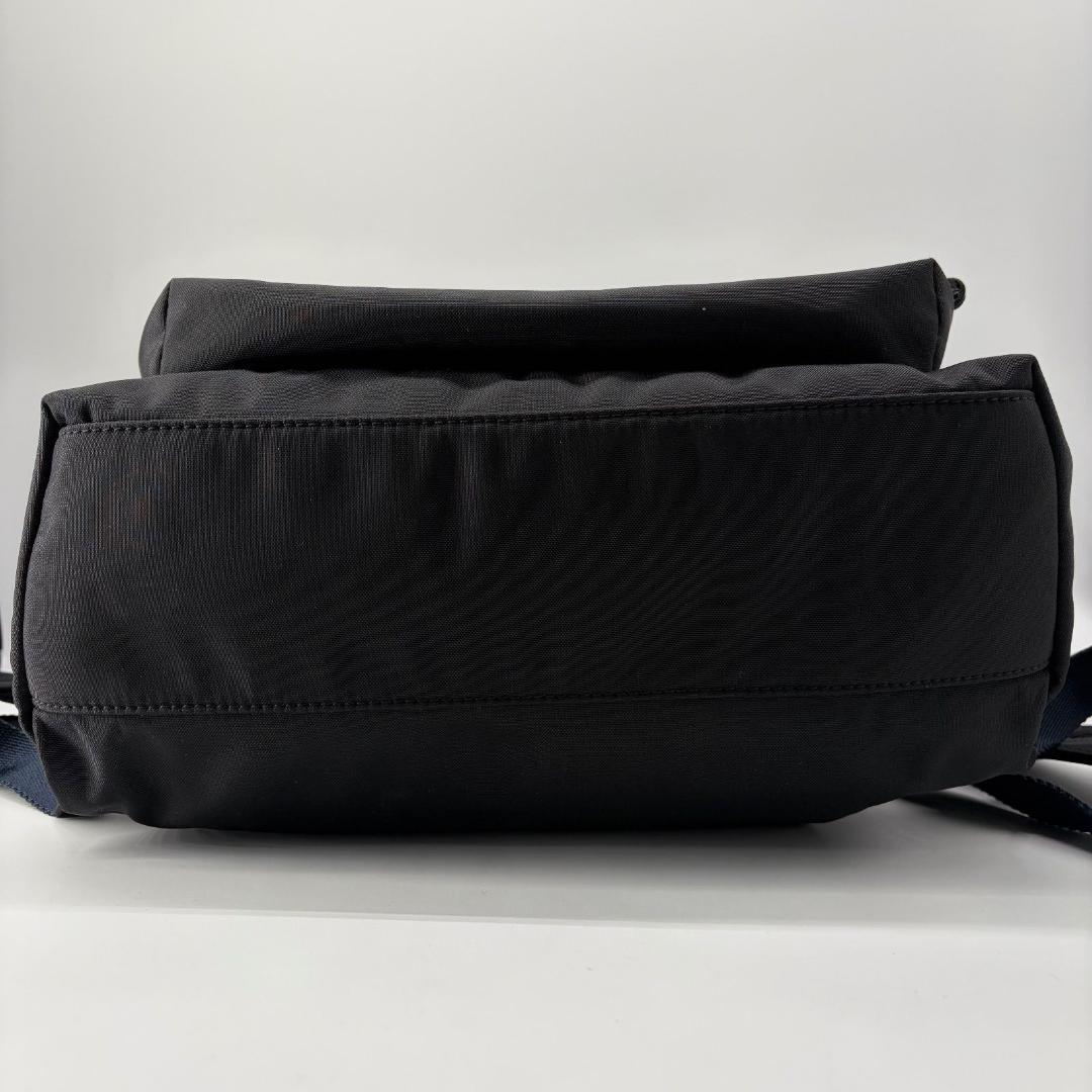 16738✨美品✨バレンシアガ ウィール バックパック リュックサック ブラック