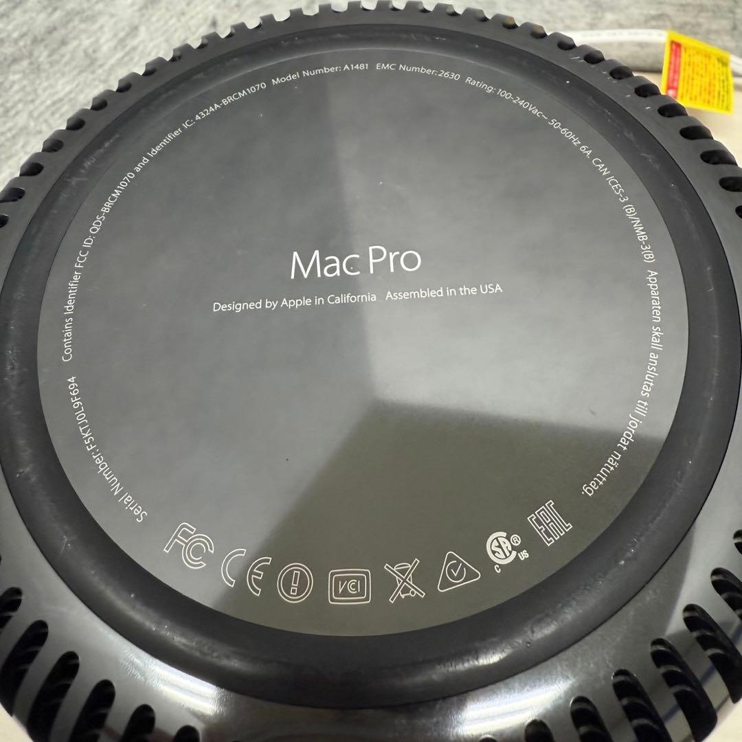 Mac Pro/Monterey/D500×2計6GB/6コア/32GB/1TB