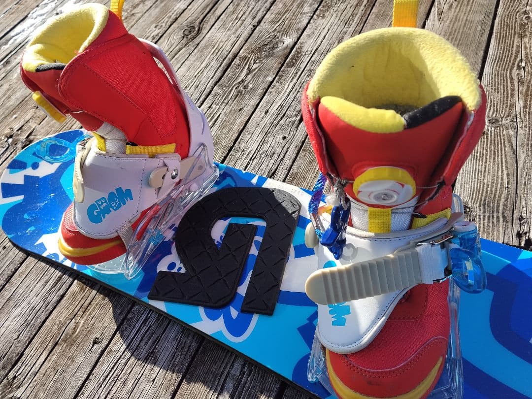 子供用 スノーボード 3点セット CSB 88 バートンビン BOAブーツ 18