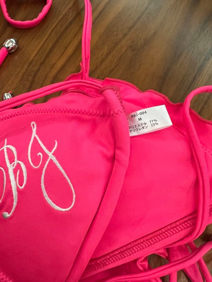 ❤️ベストボディジャパン大会公式水着 ピンク Mサイズ 凄い綺麗なビビットピンク