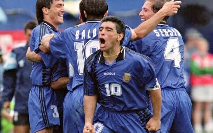 アルゼンチン代表 1994 アウェイ ユニフォーム