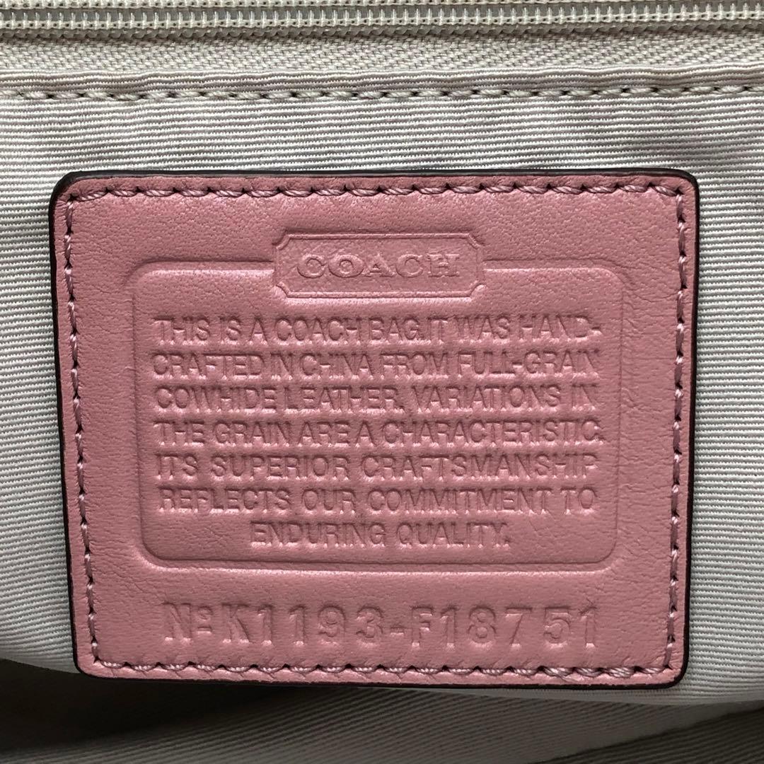 コーチ トートバッグハンドバッグ 肩掛け レザー　ピンク
