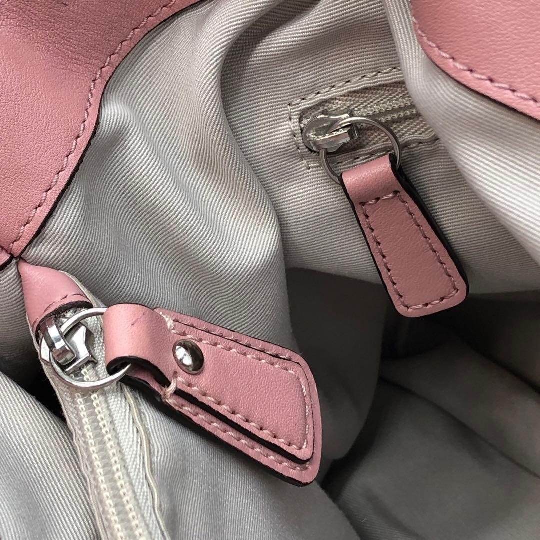 コーチ トートバッグハンドバッグ 肩掛け レザー　ピンク