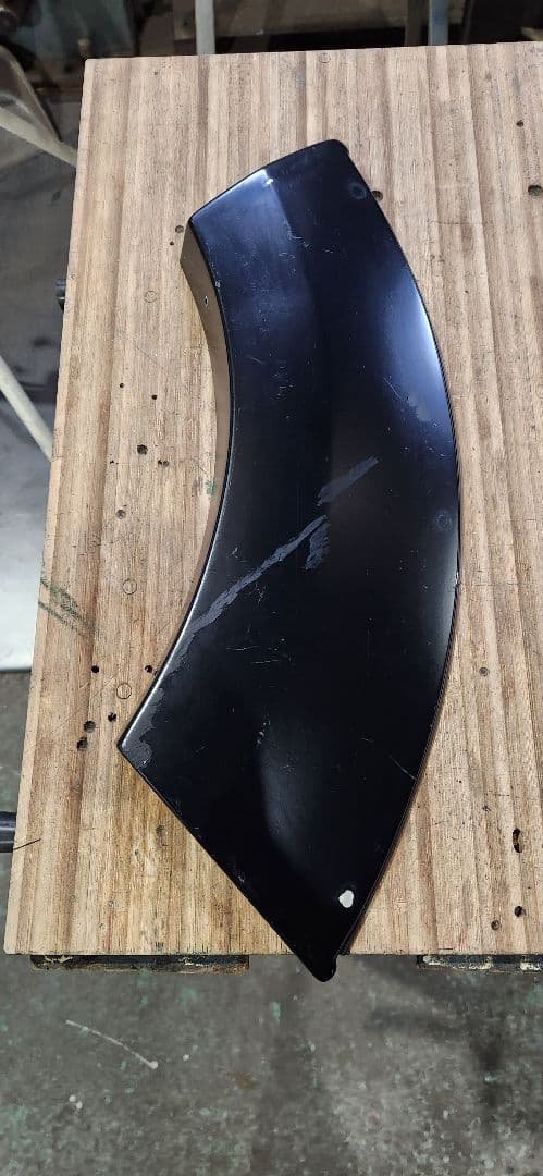 デリカD5前期用　JAOSフェンダーガーニッシュtype-S