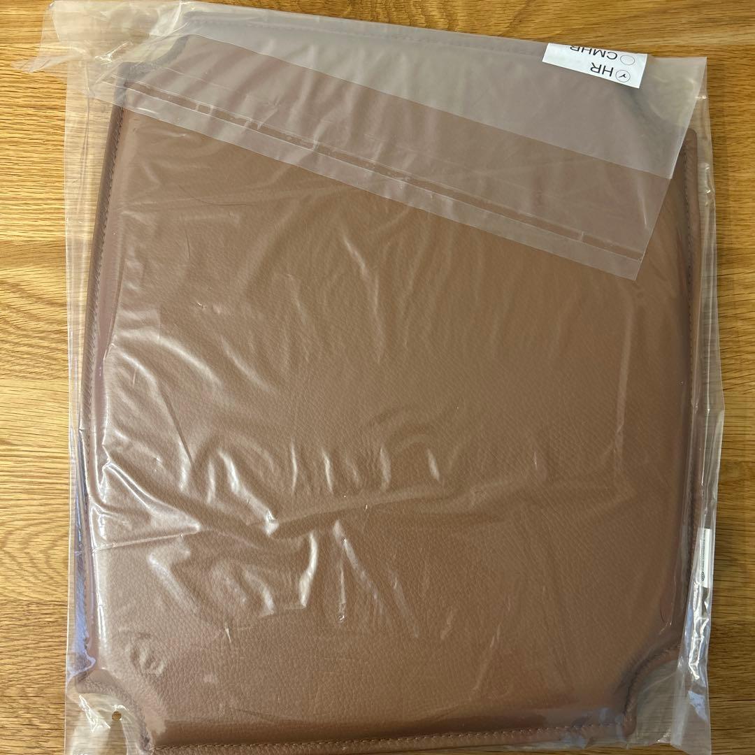 CARL HANSEN & SON CH24 本革シートクッション　ブラウン