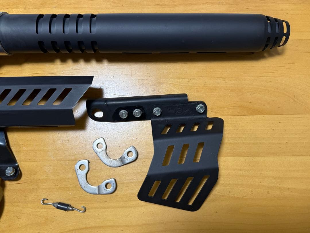 DAX125 モリワキMONSTERエキゾースト(ブラック)