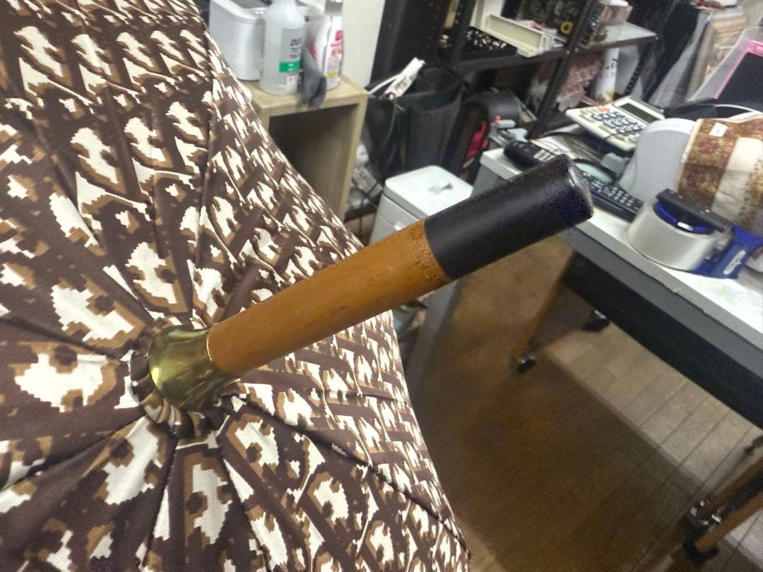 未使用品タグ付きクリスチャンディオール トロッターCD 傘 長傘 雨傘 茶90S