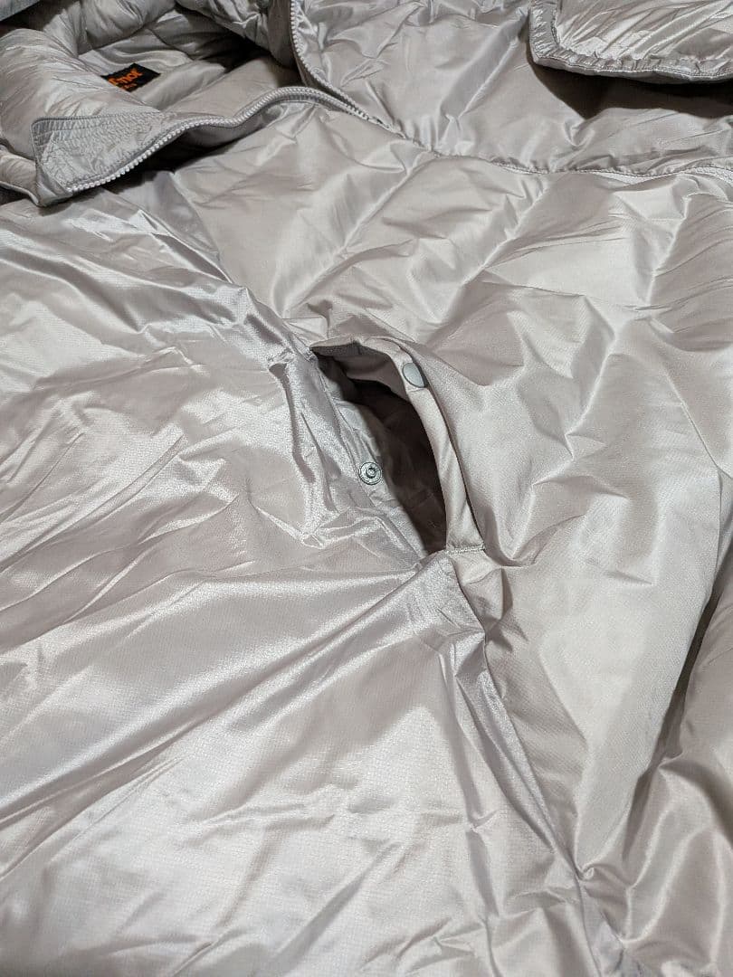 希少 Marmot BEAMS 別注 マーモット　ビームス　ダウンポンチョ