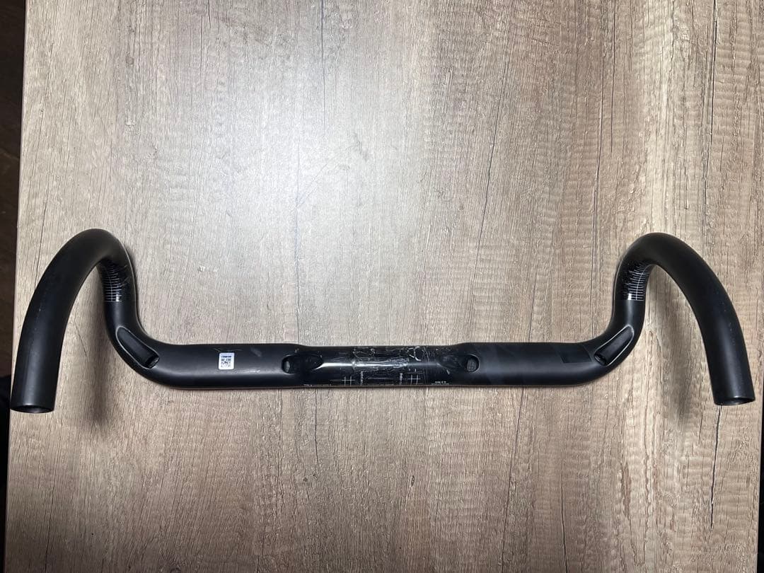 3T ERGONOVA TEAM STEALTH カーボンハンドル 420mm