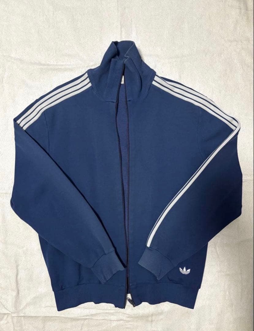 と*ん様 【激レア6号】adidas ネイビートラックジャケット