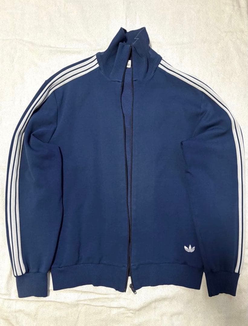 と*ん様 【激レア6号】adidas ネイビートラックジャケット