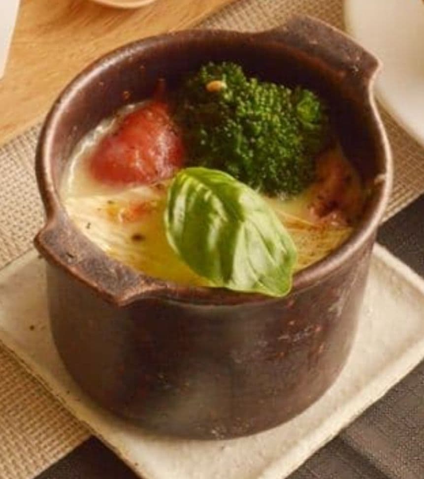 橋本忍　耐熱鉄黒ココット オーブン皿　直火　作家もの