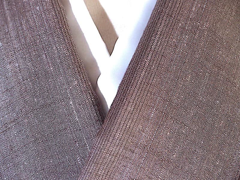 三越誂　暈し織り紬着物（縦縞文）裄68　正絹美品