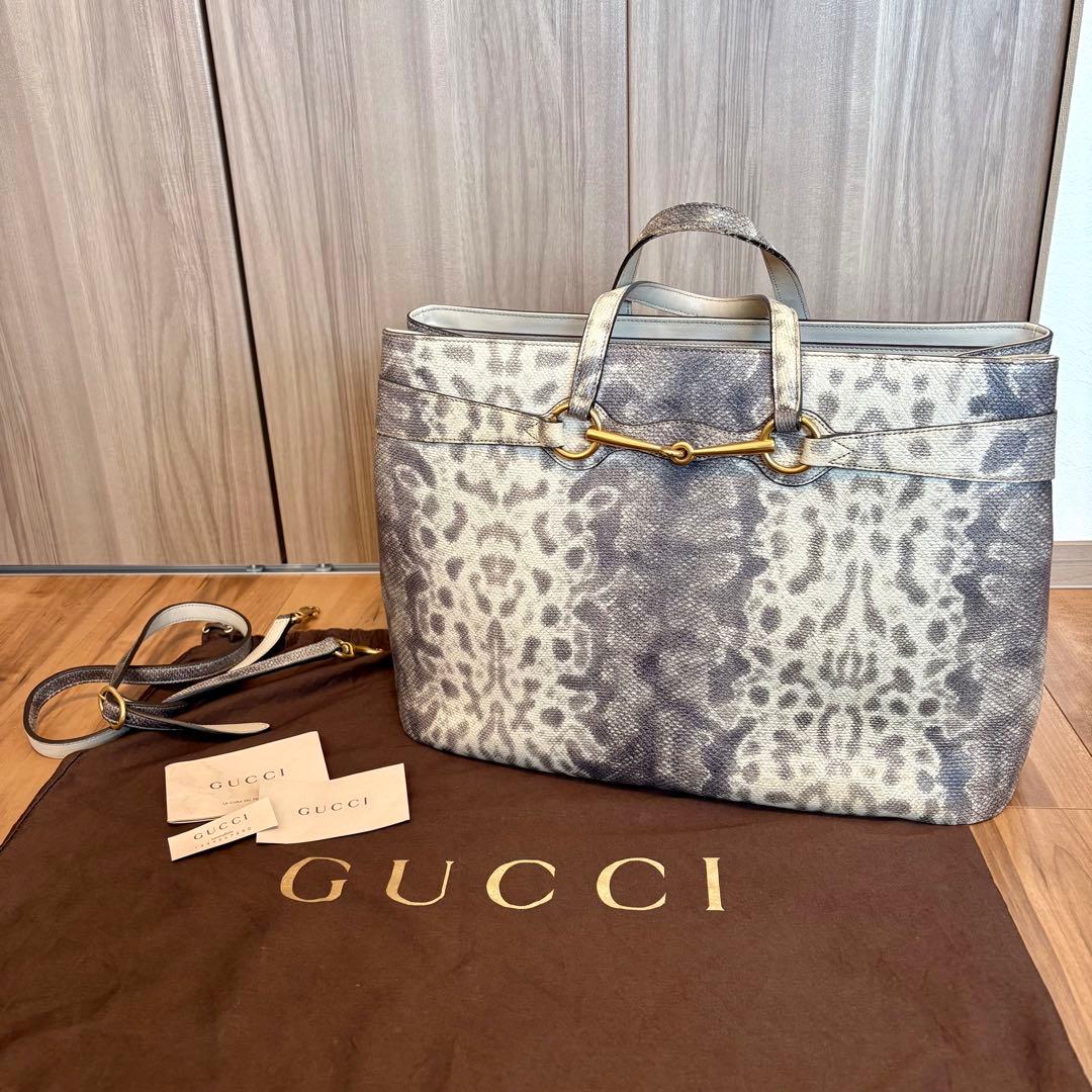 【週末値下げ！正規品】GUCCI グッチ レオパード柄 ショルダーストラップ付