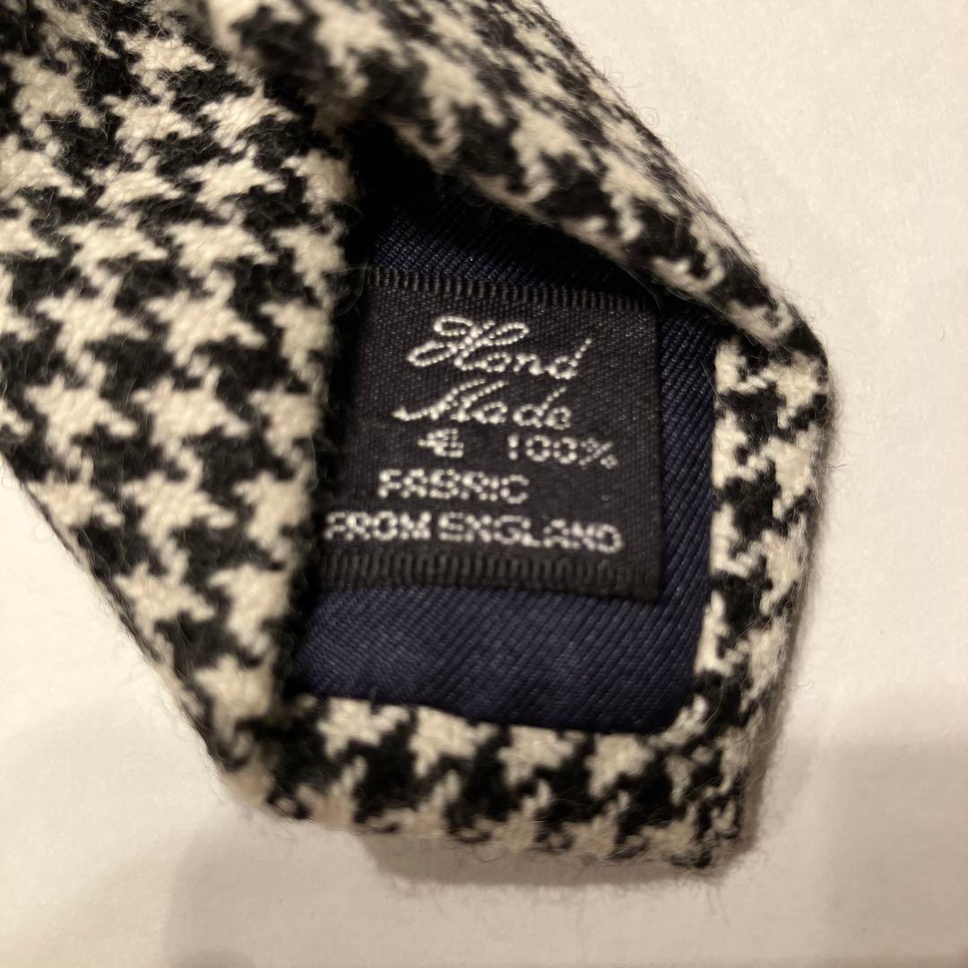 Drakes per BEAMS Fハウンドトゥース柄 ネクタイ ウール製