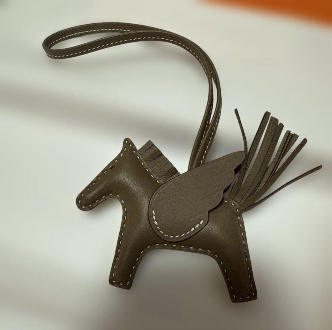 1/5迄 【新品未使用】HERMES ペガサス PM K刻印 エトゥープ