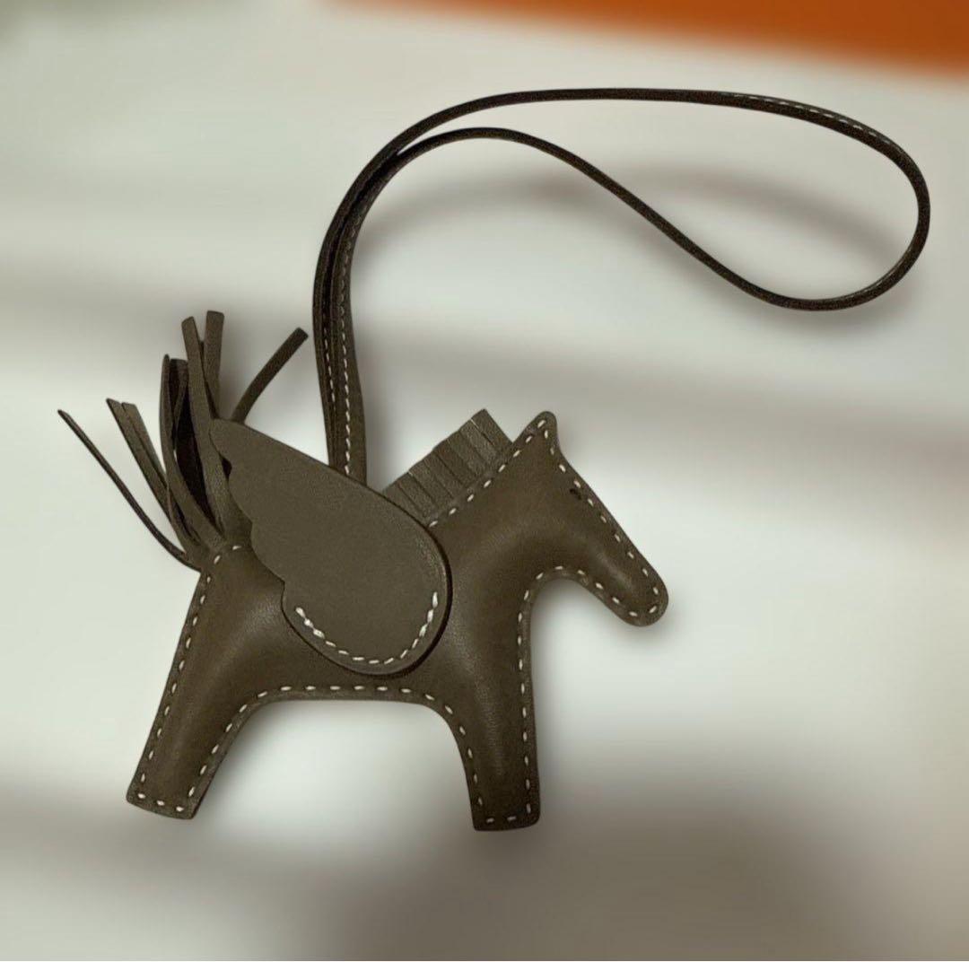 1/5迄 【新品未使用】HERMES ペガサス PM K刻印 エトゥープ