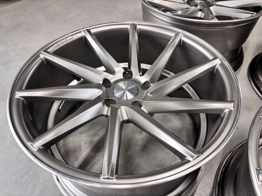 VOSSEN 19インチ シルバー アルミホイール 10スポーク