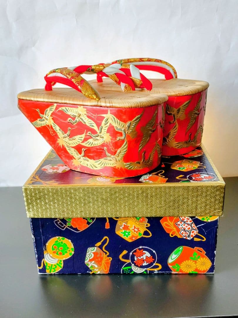 七五三　ぽっくり　朱塗り千羽鶴