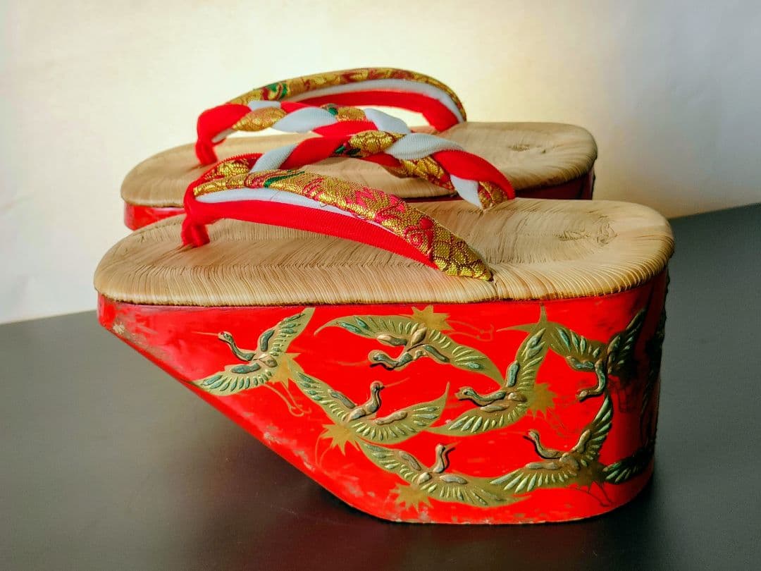 七五三　ぽっくり　朱塗り千羽鶴