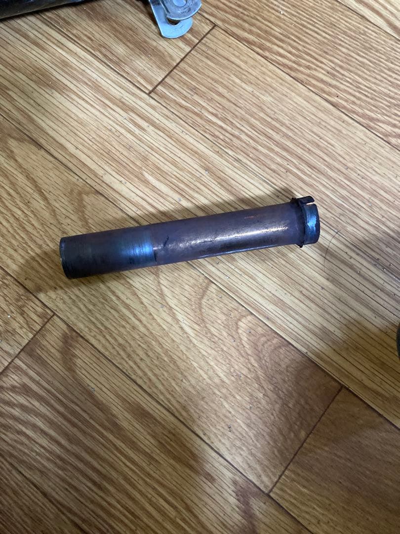 シグナスx4型　ジャンク　ベリアル カーボンマフラー