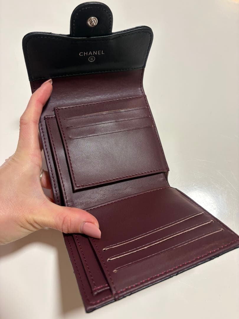 マトラッセ　二つ折り財布　本日限定値下げ