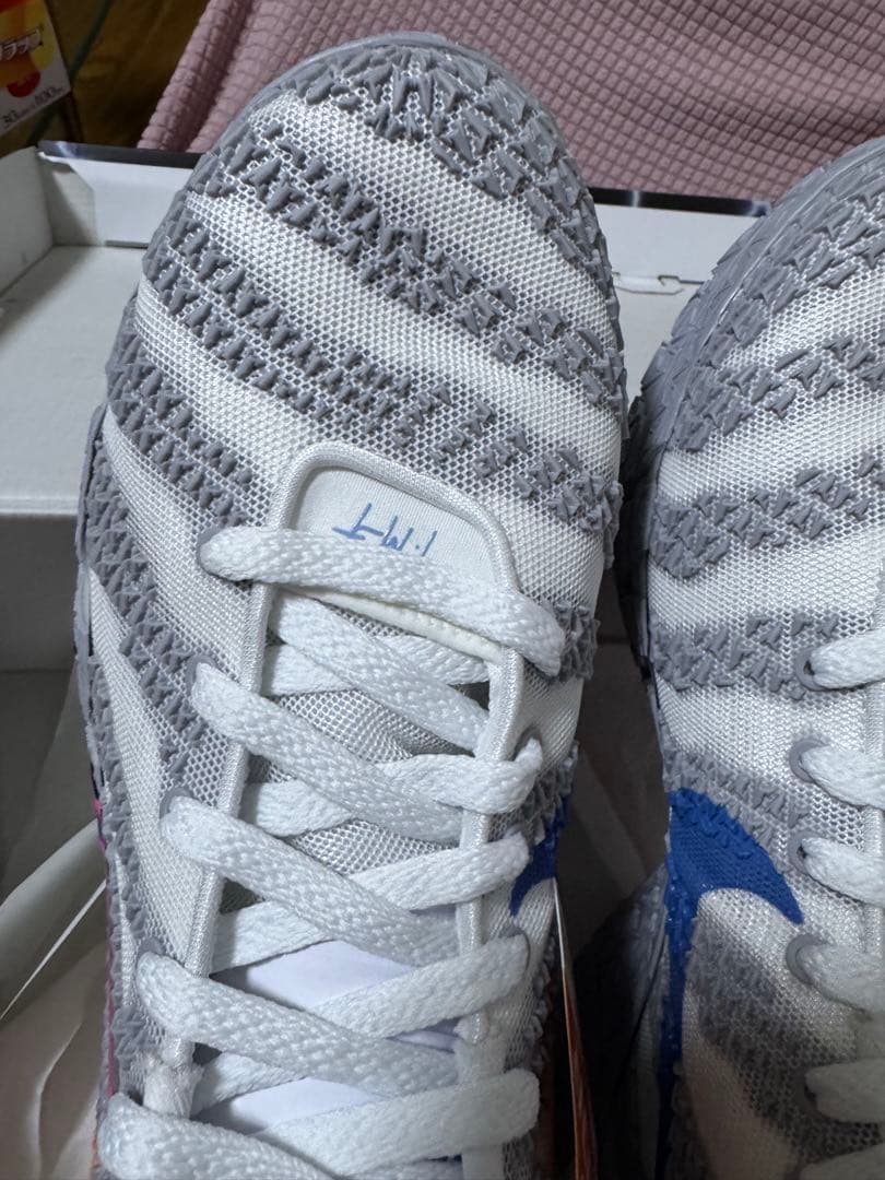 Nike Ja 3 \"Light Show\" ジャモラント3