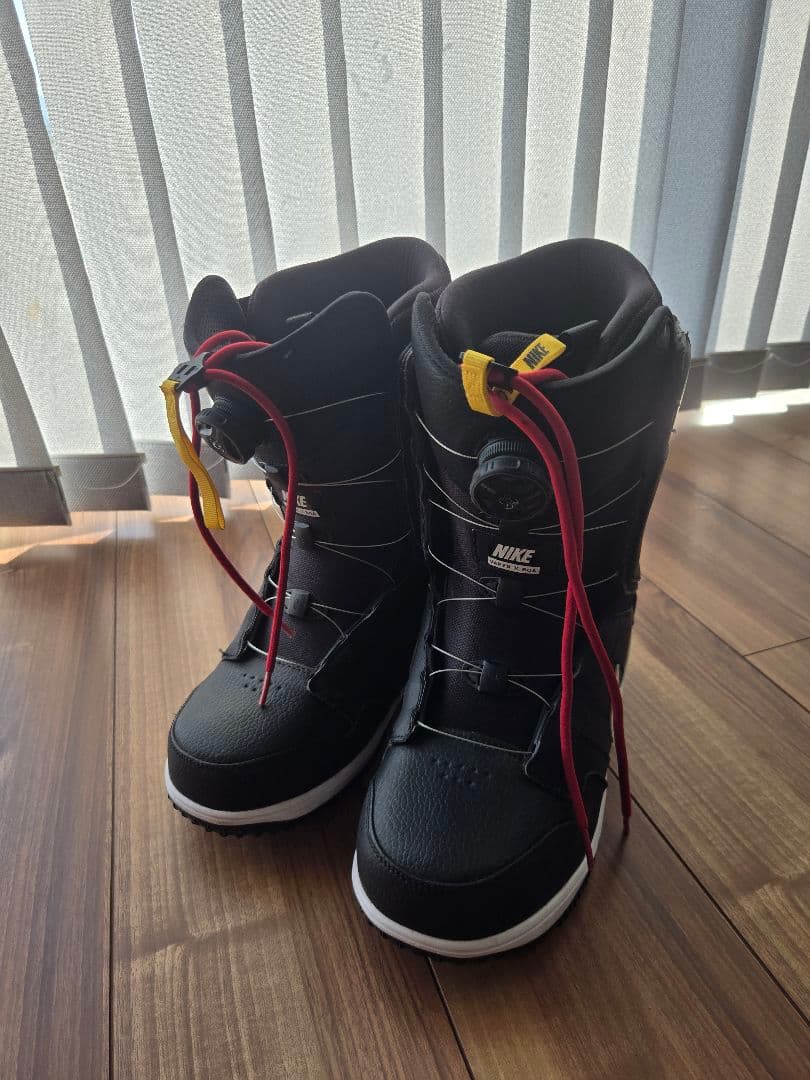 Nike スノーボードブーツVAPEN BOA