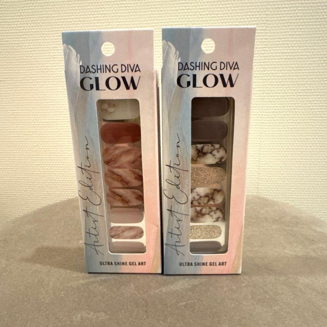 ネイルシール　マニキュアシール　等　37点まとめ売り