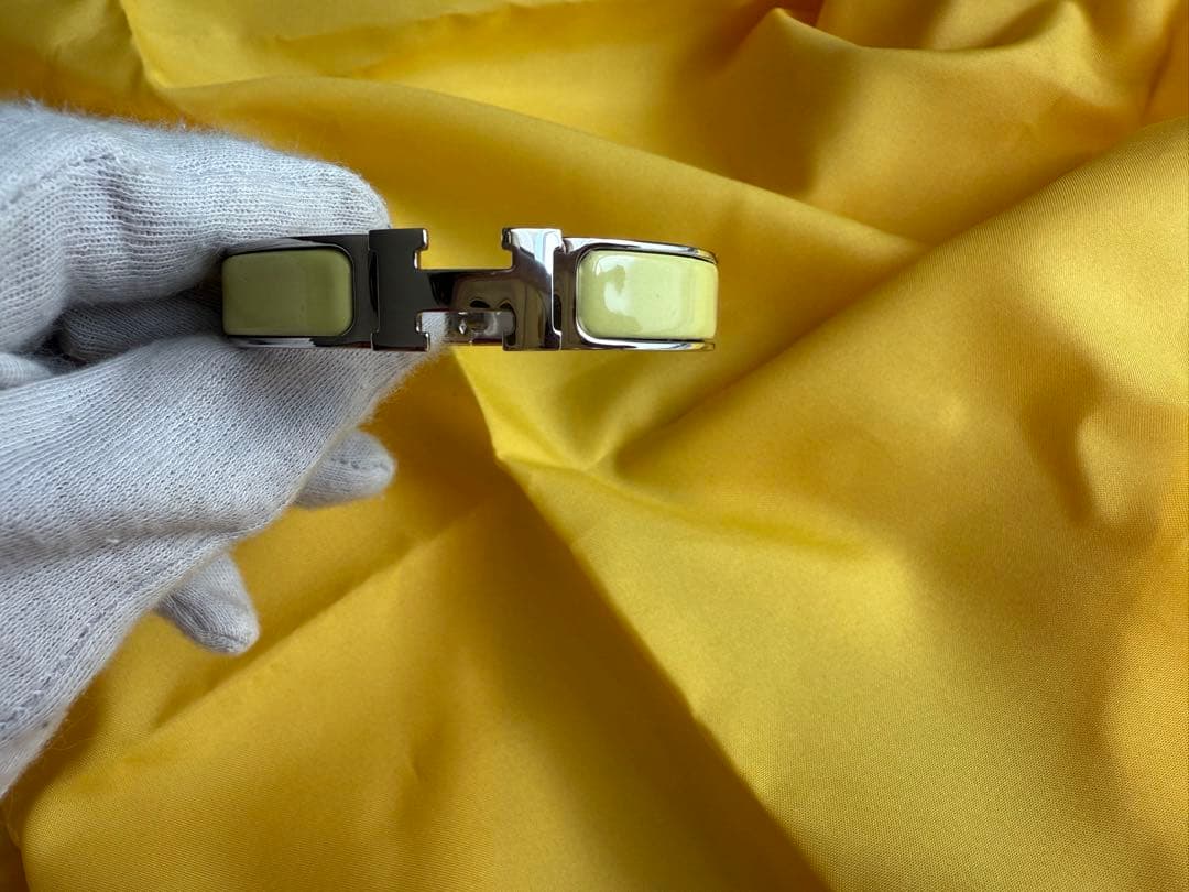 ブレスレット　HERMES Clic H Bracelet イエロー