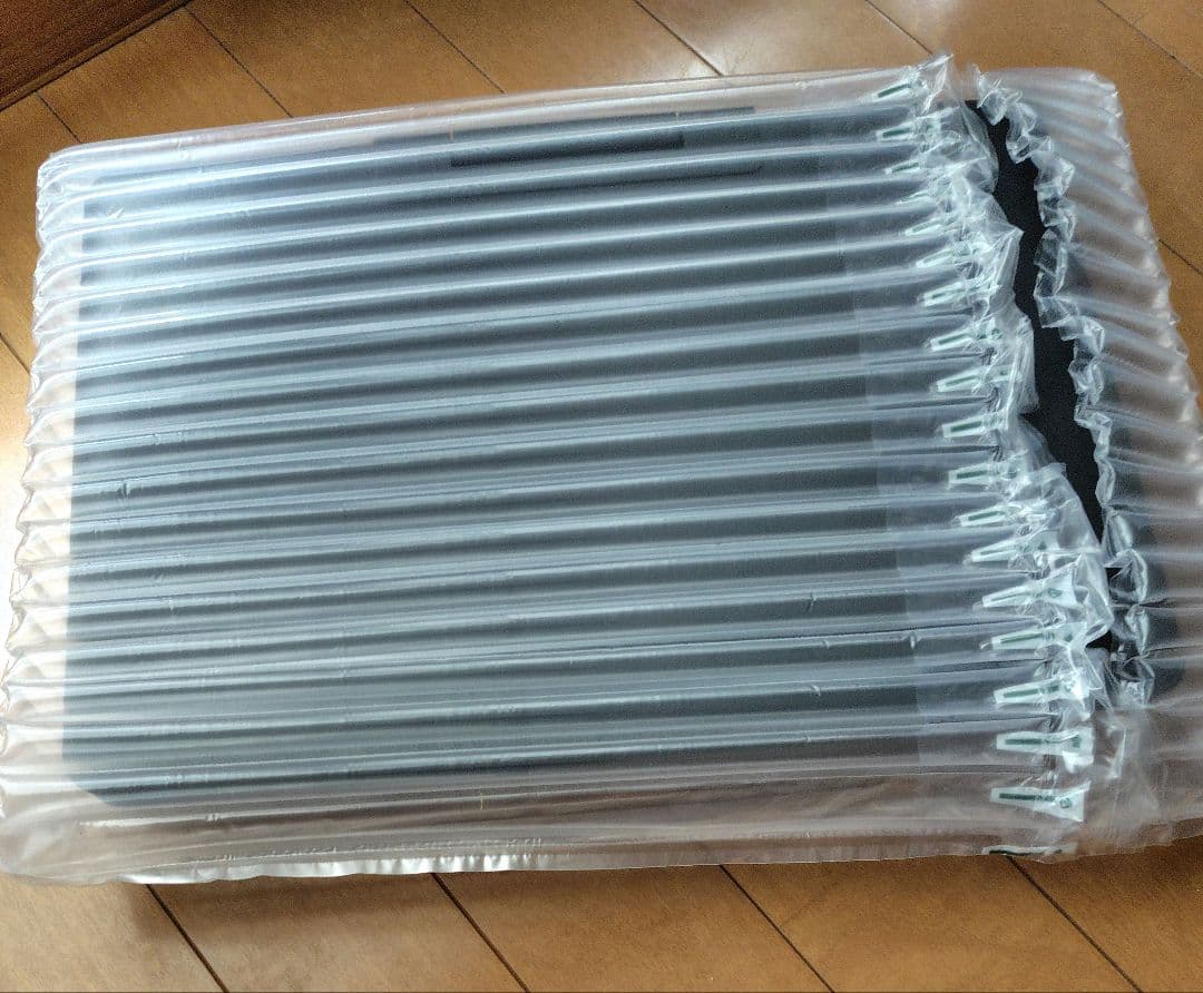 ポータブルDVDプレイヤー　１４インチ液晶