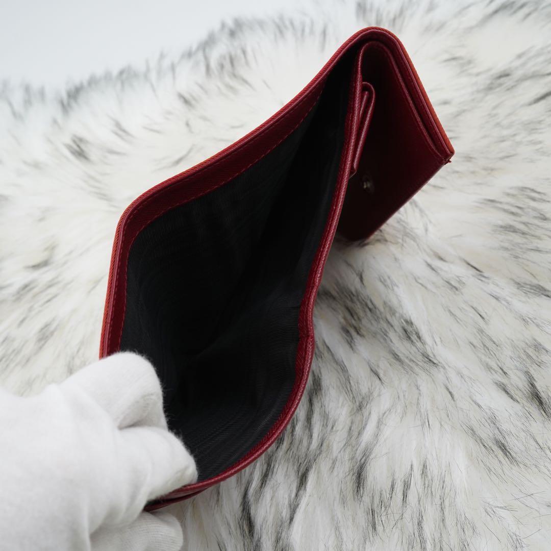 極美品　PRADA プラダ　三つ折り財布　ナイロン　三角プレート　レッド　希少