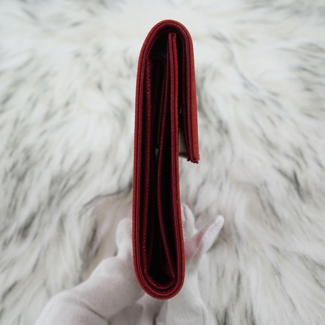 極美品　PRADA プラダ　三つ折り財布　ナイロン　三角プレート　レッド　希少