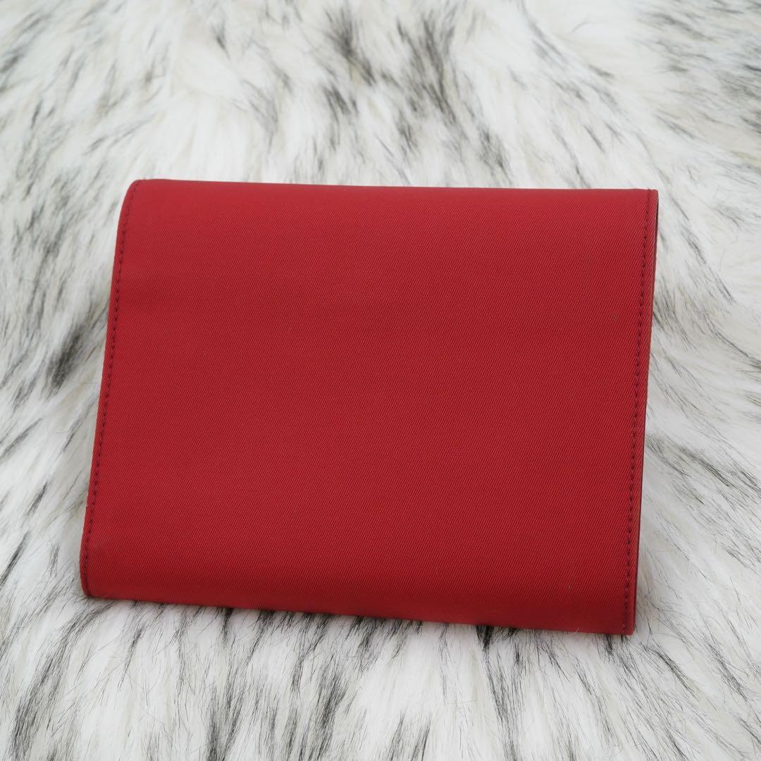 極美品　PRADA プラダ　三つ折り財布　ナイロン　三角プレート　レッド　希少