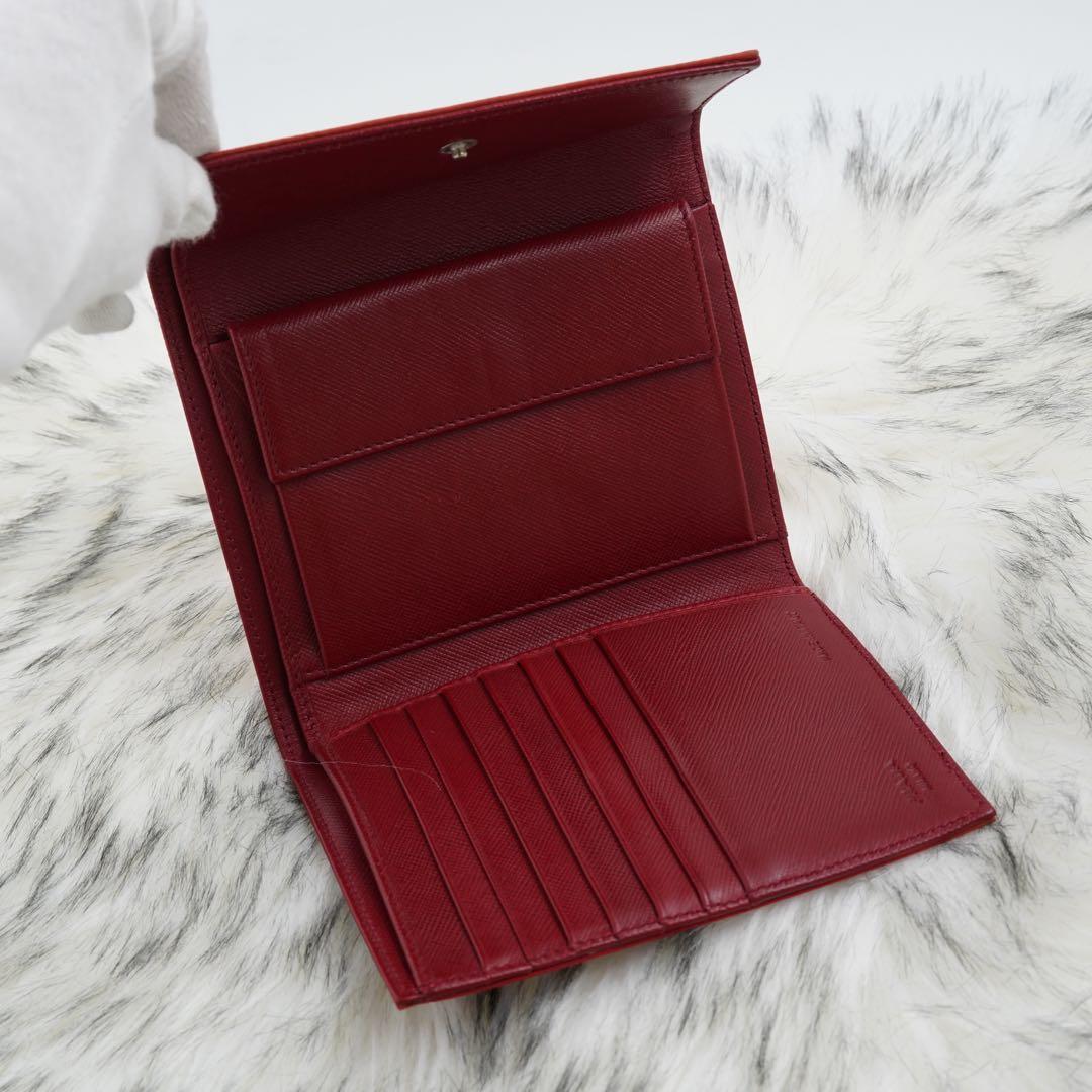 極美品　PRADA プラダ　三つ折り財布　ナイロン　三角プレート　レッド　希少