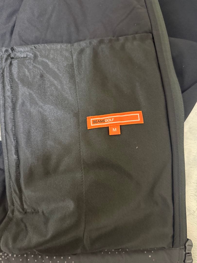 ビームスゴルフ　中綿ジャケット　ハイブリッドジャケット　Mサイズ