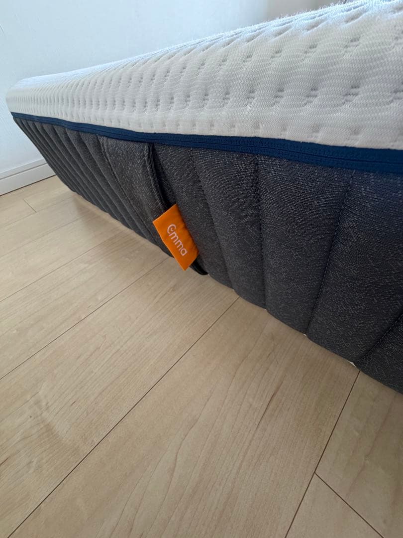 【美品】エマスリープ マットレス クイーンサイズ