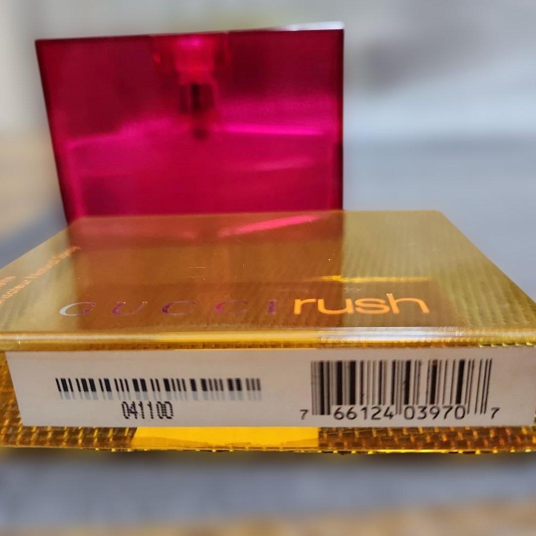 Gucci Rush 香水 ピンク2　30㎖