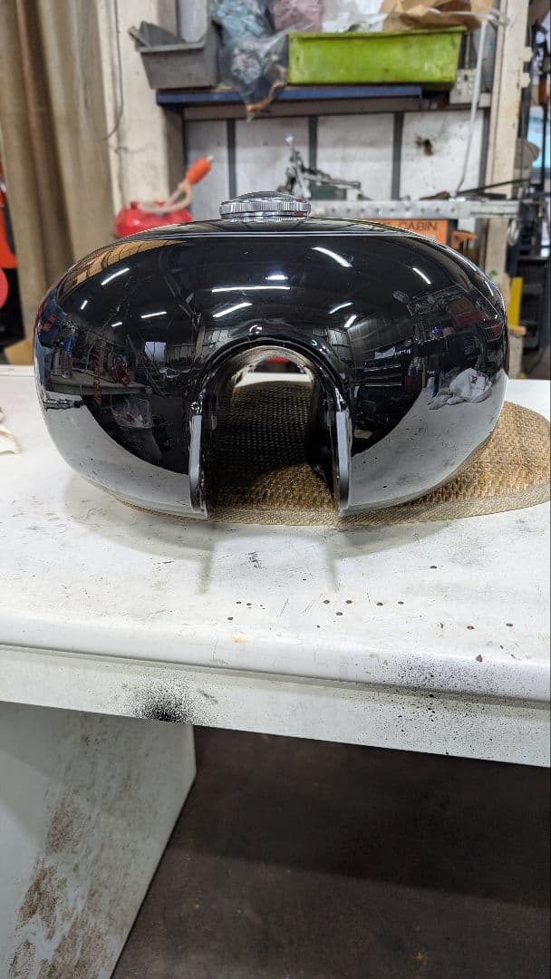 スポーツスター 2007〜2011年式 17L 純正タンク おまけ付き