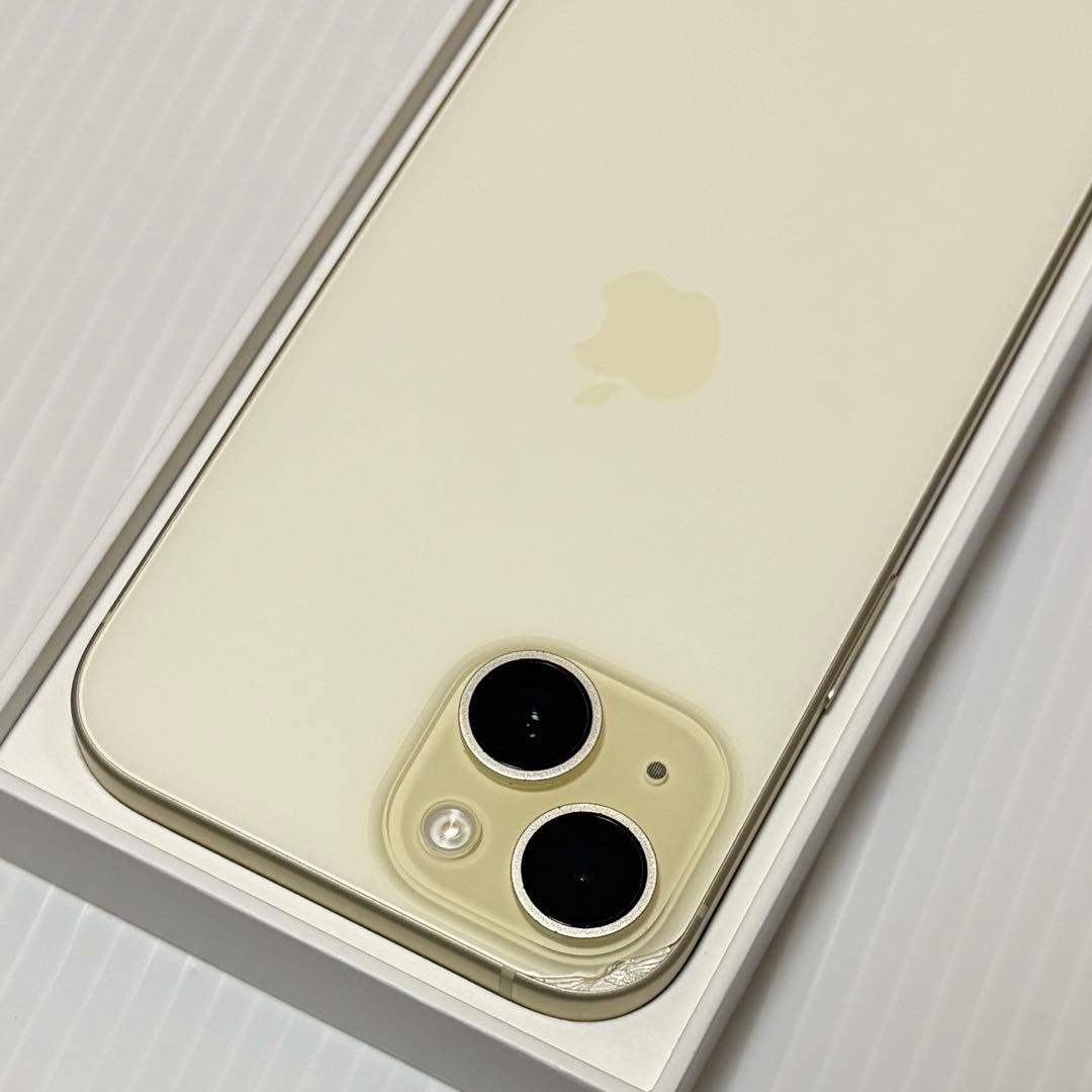 バッテリー最大容量84% iPhone15 128GB SIMフリー 本体