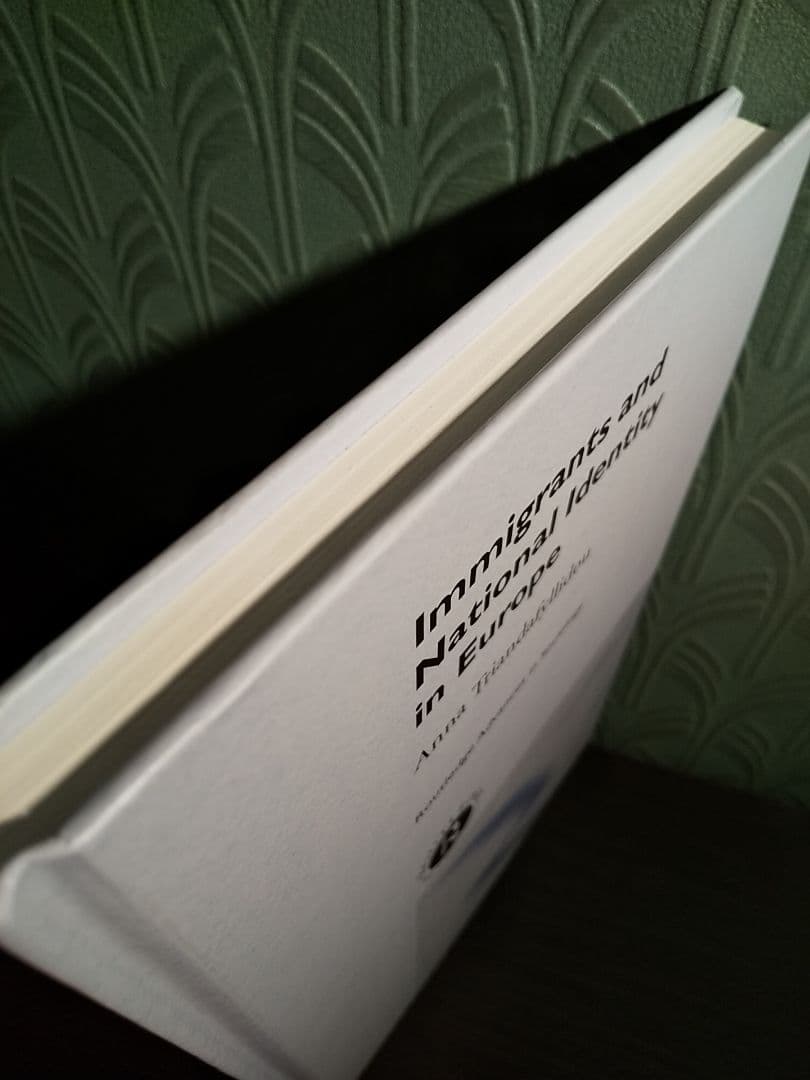 〈洋書〉ヨーロッパにおける移民と国民的アイデンティティ