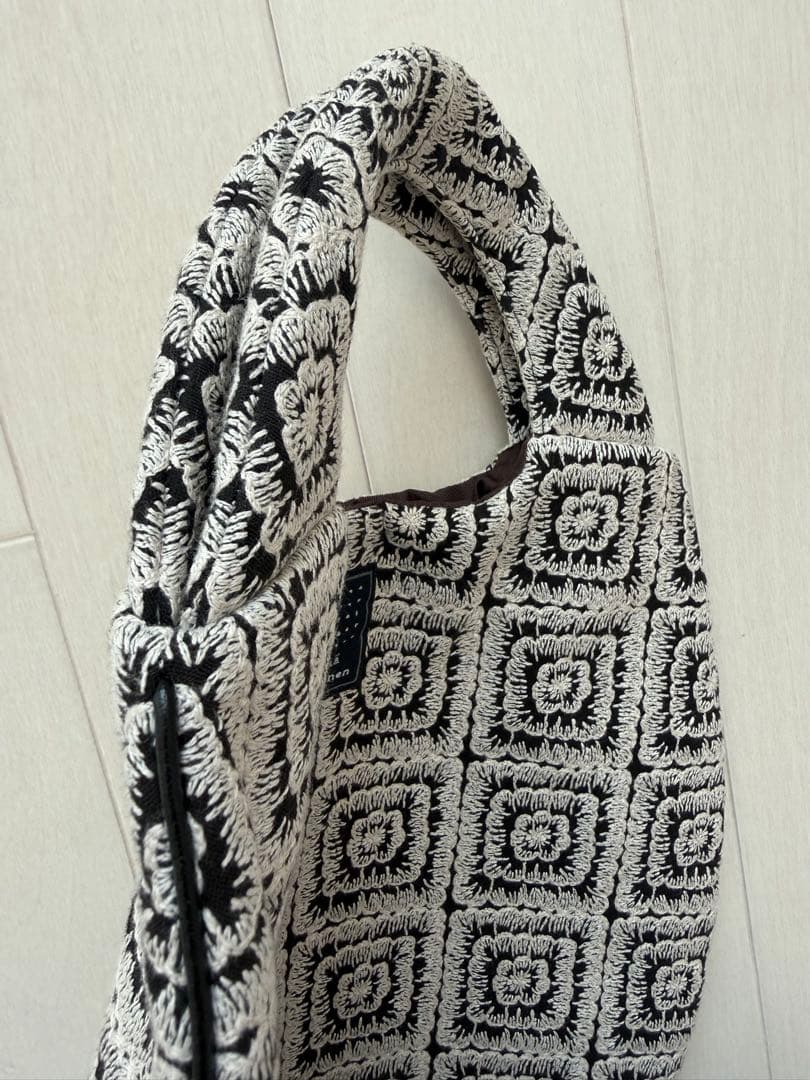 ミナペルホネン　エッグバッグ　good old チャコール