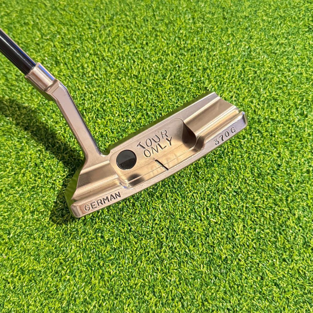 Byron Design バイロン パター　激レア25本限定生産